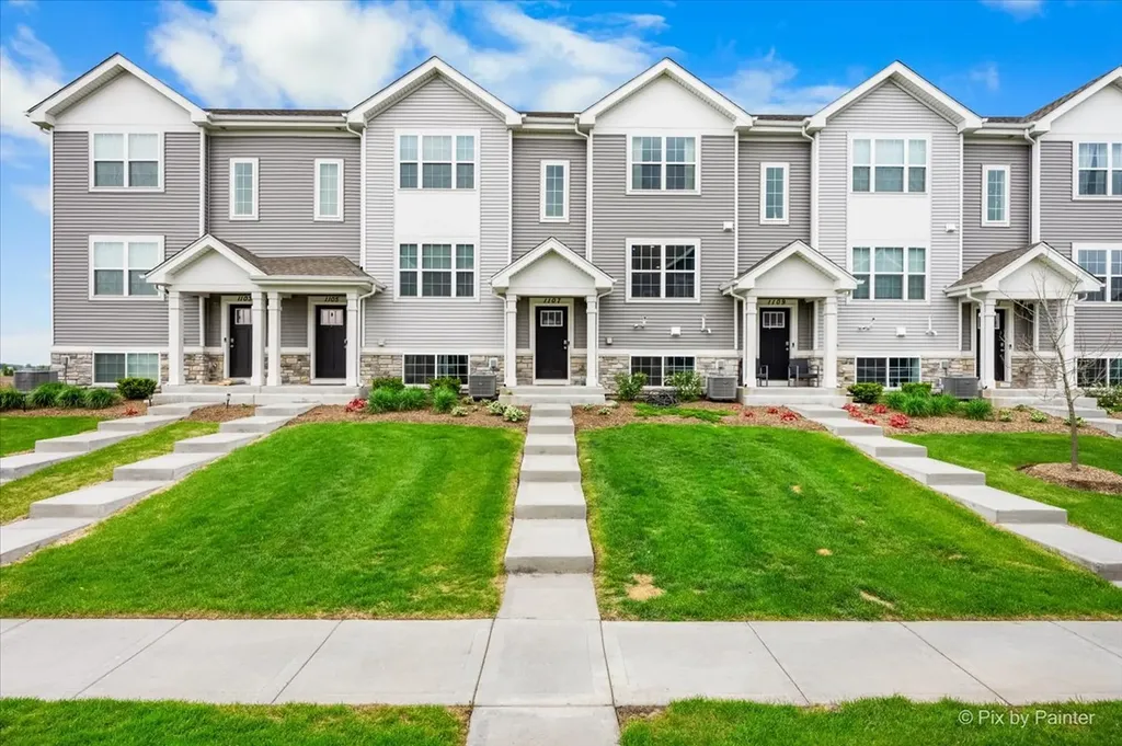 1107 Briar Glen Court Hampshire IL 60140
