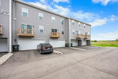 1107 Briar Glen Court Hampshire IL 60140