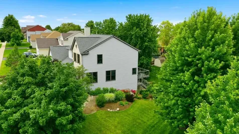 845 Red Barn Lane Elgin IL 60124