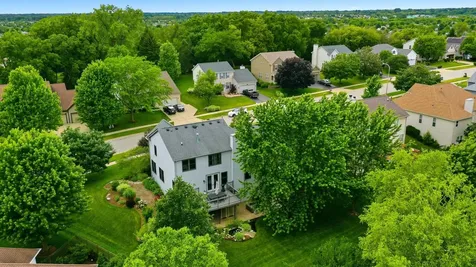 845 Red Barn Lane Elgin IL 60124