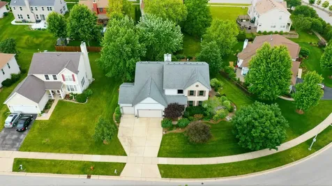 845 Red Barn Lane Elgin IL 60124