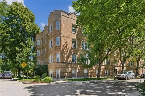 2152 West Ainslie Street Chicago IL 60625