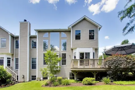 1281 South Falcon Drive Palatine IL 60067