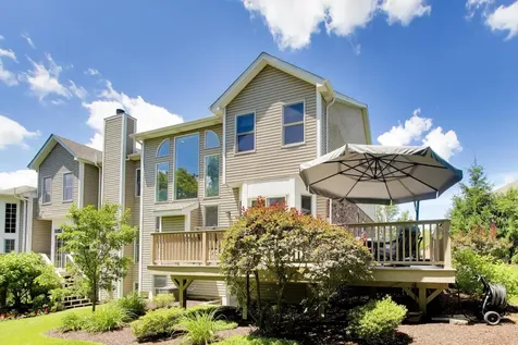 1281 South Falcon Drive Palatine IL 60067