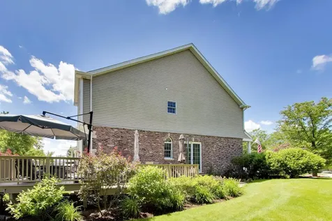 1281 South Falcon Drive Palatine IL 60067