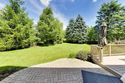 1281 South Falcon Drive Palatine IL 60067