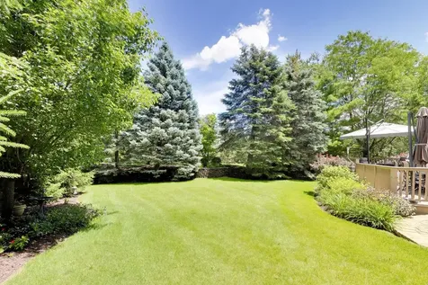 1281 South Falcon Drive Palatine IL 60067