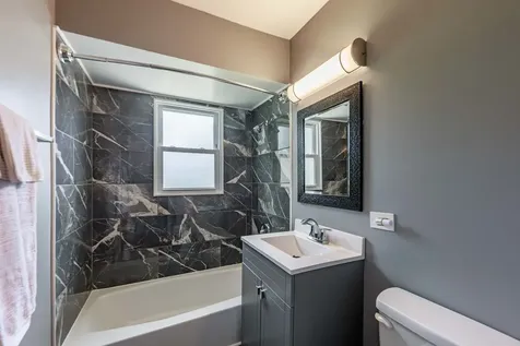 8737 South 51st Avenue Oak Lawn IL 60453
