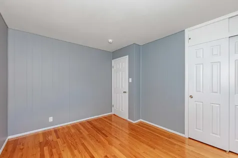 8737 South 51st Avenue Oak Lawn IL 60453