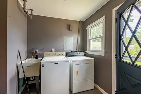 8737 South 51st Avenue Oak Lawn IL 60453