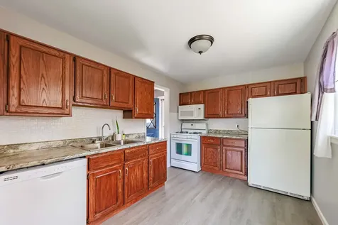 8737 South 51st Avenue Oak Lawn IL 60453