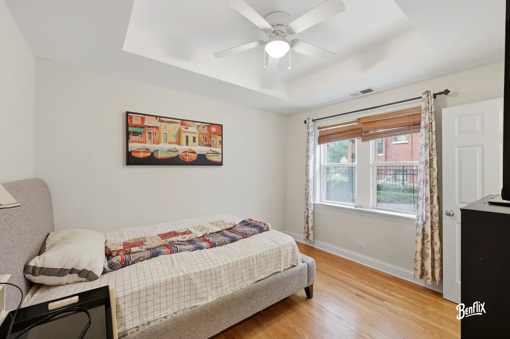 3727 North Keeler Avenue Chicago IL 60641