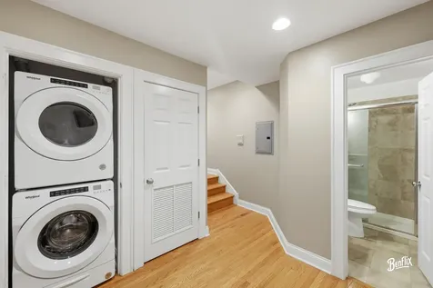 3727 North Keeler Avenue Chicago IL 60641