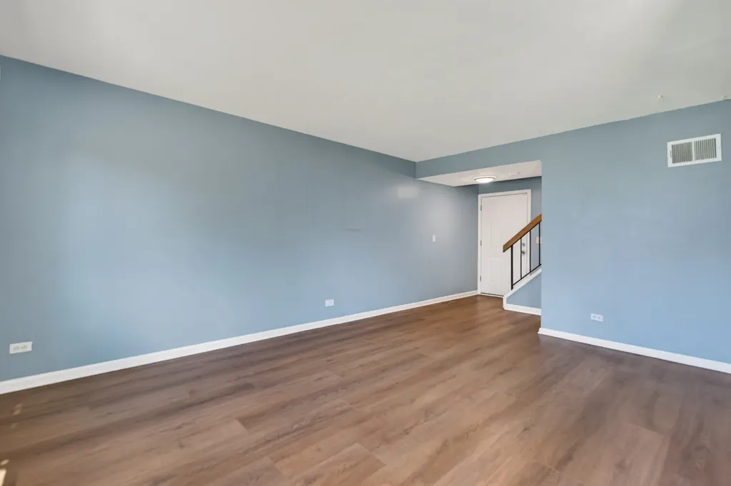 1914 North Alpine Drive Glendale Heights IL 60139