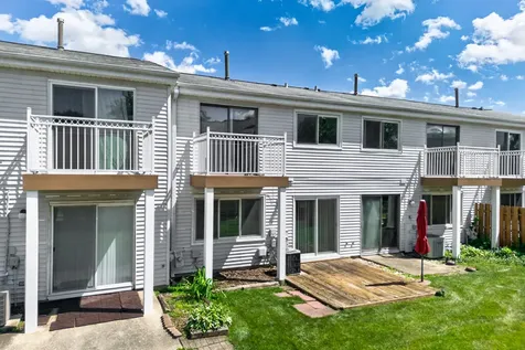1914 North Alpine Drive Glendale Heights IL 60139