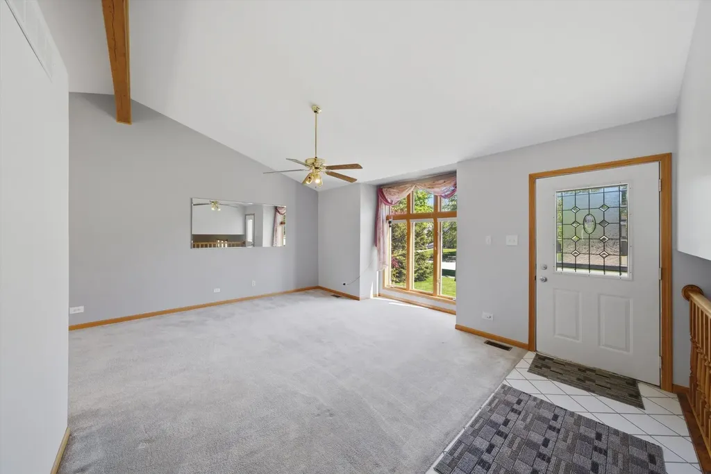 752 Rosanne Street Lockport IL 60441