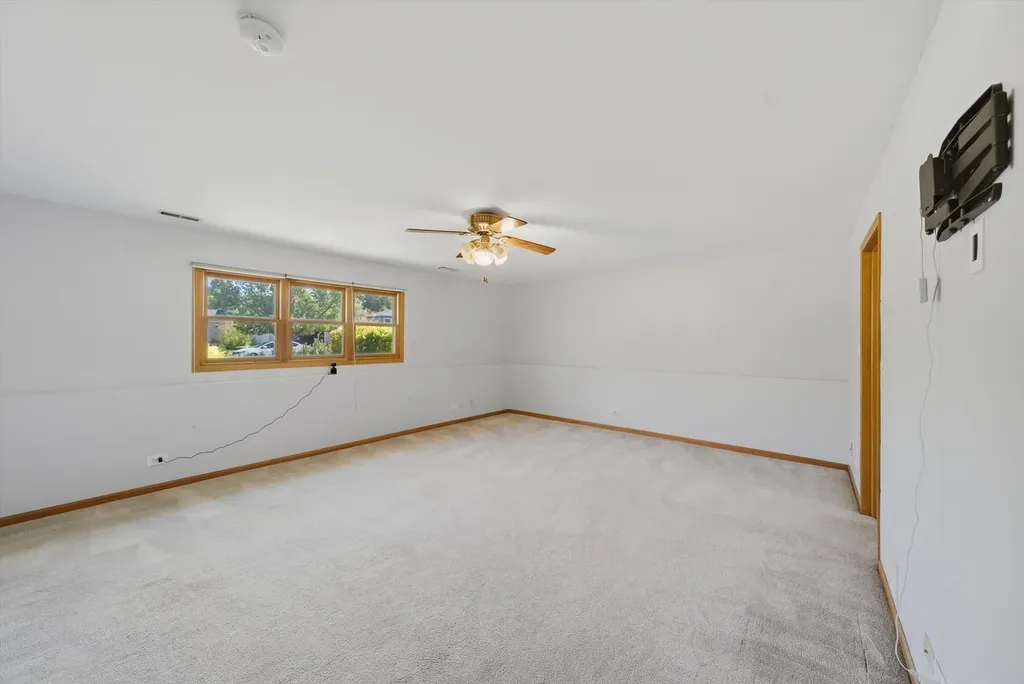 752 Rosanne Street Lockport IL 60441