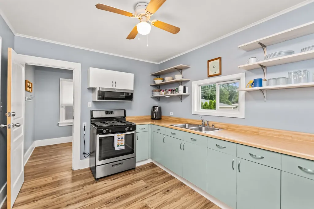 130 West Burlington Avenue Westmont IL 60559
