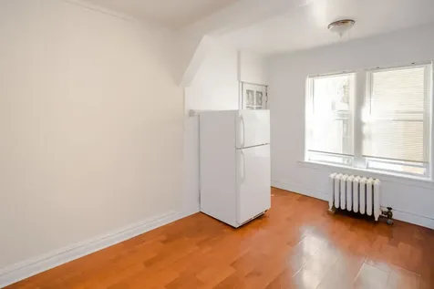 4202 North Kimball Avenue Chicago IL 60618
