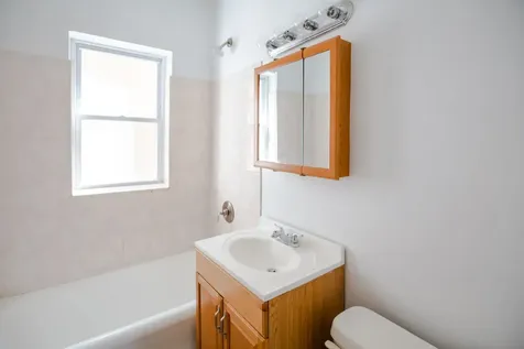 4202 North Kimball Avenue Chicago IL 60618