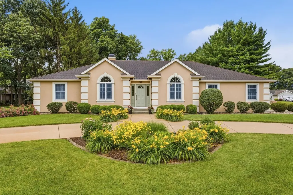1 Turtle Creek Road Monticello IL 61856