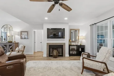 1 Turtle Creek Road Monticello IL 61856