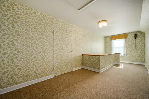 6214 North Karlov Avenue Chicago IL 60646