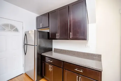 4202 North Kimball Avenue Chicago IL 60618
