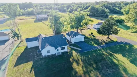 17695 Route 37 Highway Johnston City IL 62951