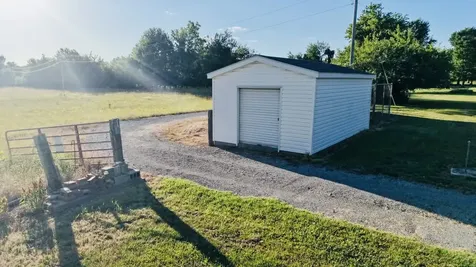 17695 Route 37 Highway Johnston City IL 62951