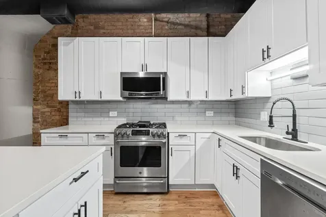 523 South Plymouth Court Chicago IL 60605