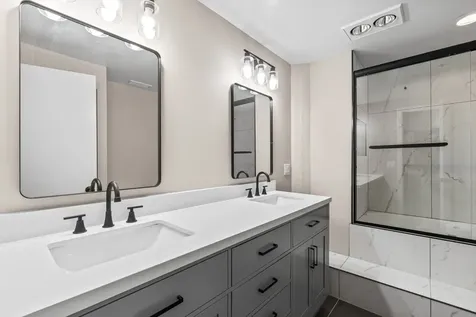 523 South Plymouth Court Chicago IL 60605