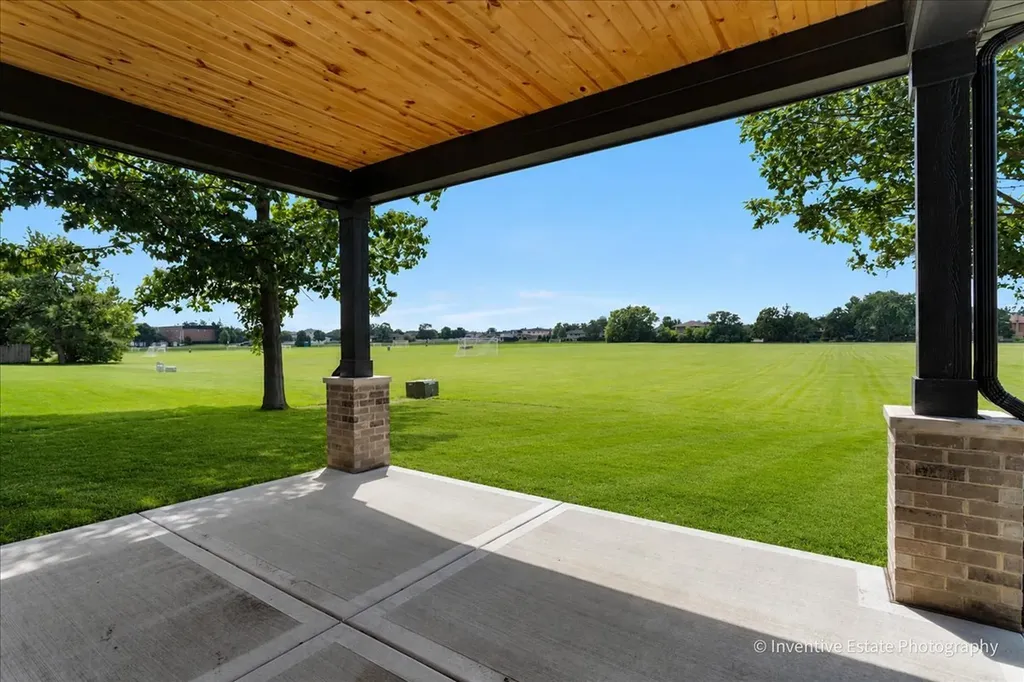 15610 South 82 Avenue Orland Park IL 60467