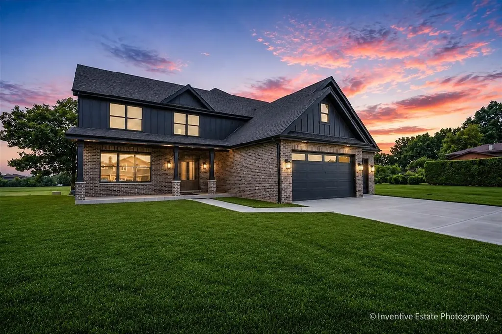 15610 South 82 Avenue Orland Park IL 60467