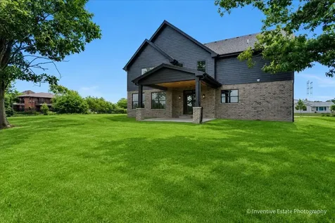 15610 South 82 Avenue Orland Park IL 60467