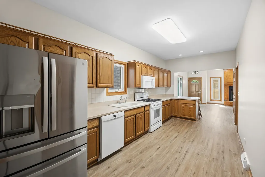 5310 South Mason Avenue Chicago IL 60638