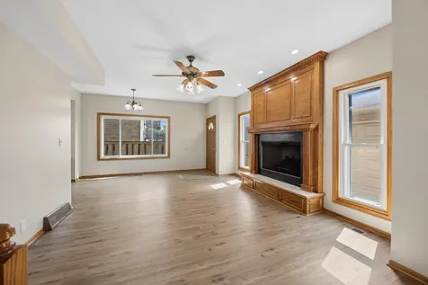 5310 South Mason Avenue Chicago IL 60638