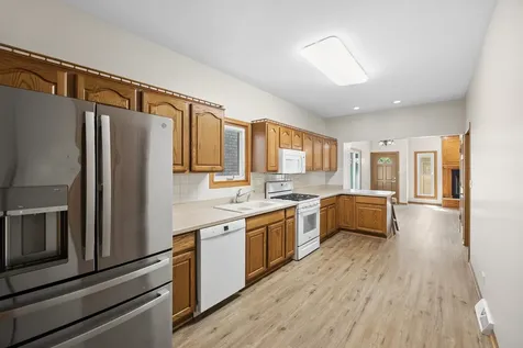 5310 South Mason Avenue Chicago IL 60638
