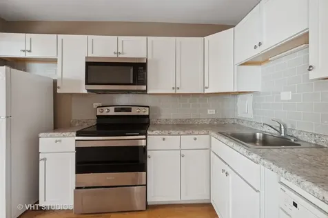 5757 North Sheridan Road Chicago IL 60660