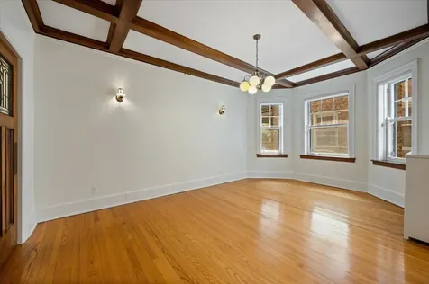 1633 Hinman Avenue Evanston IL 60201