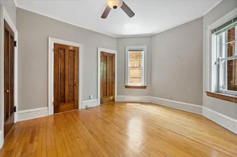 1633 Hinman Avenue Evanston IL 60201