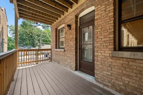 1633 Hinman Avenue Evanston IL 60201