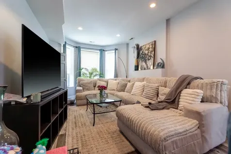 6504 South Maryland Avenue Chicago IL 60637