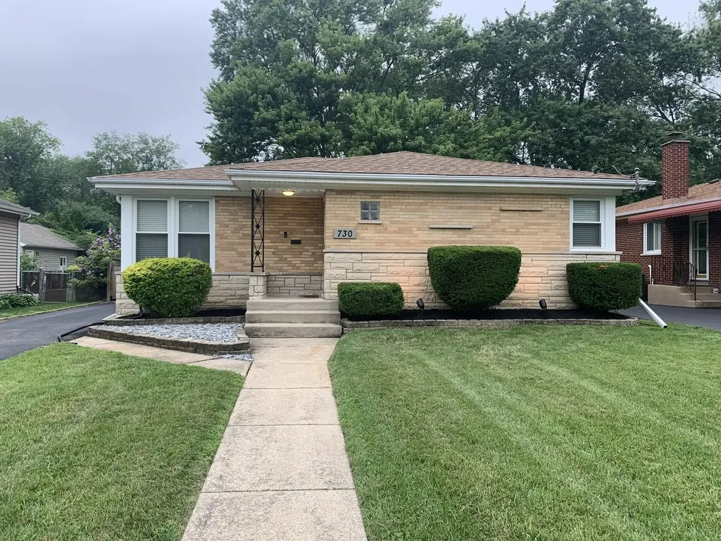 730 South Monterey Avenue Villa Park IL 60181