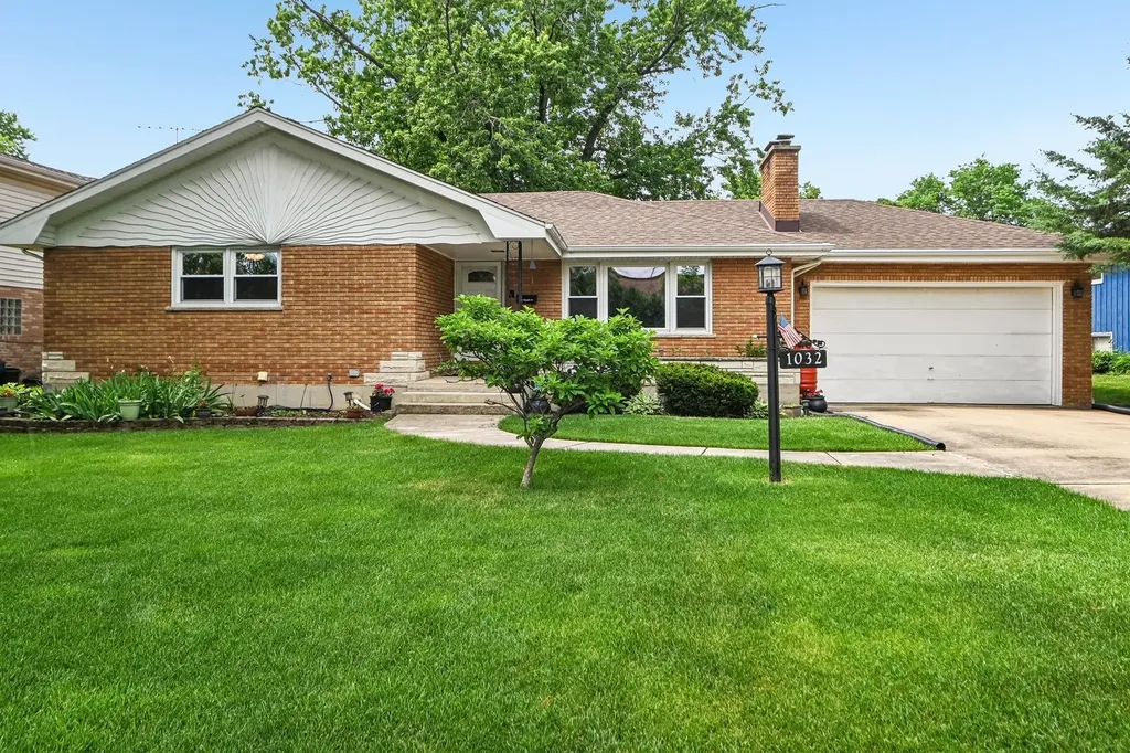 1032 62ND Place Downers Grove IL 60516