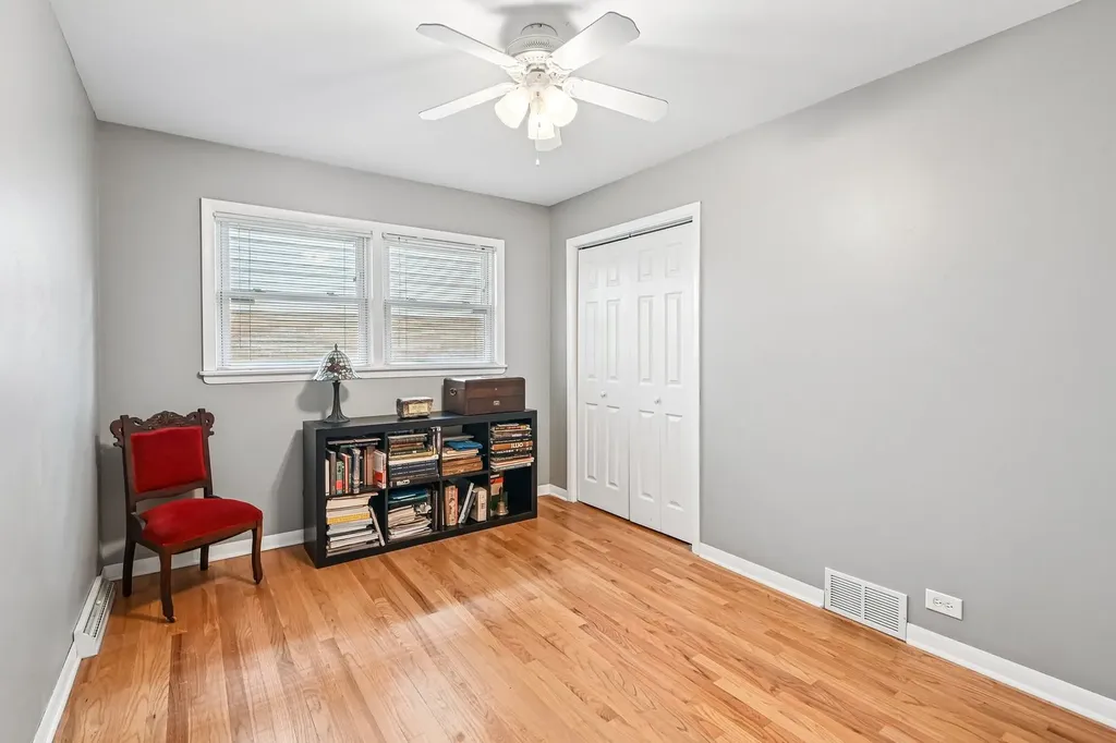 1032 62ND Place Downers Grove IL 60516