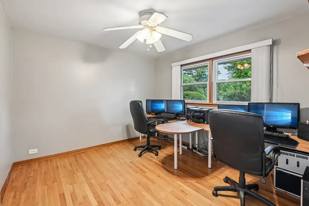 1032 62ND Place Downers Grove IL 60516