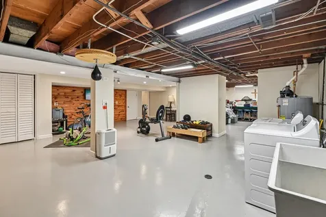 1032 62ND Place Downers Grove IL 60516