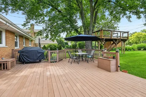 1032 62ND Place Downers Grove IL 60516