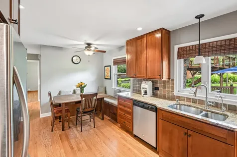 1032 62ND Place Downers Grove IL 60516